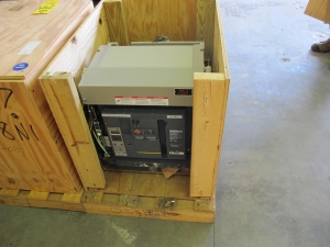 BREAKER, CIRCUIT, 600 FRAME AMP RATING, MASTERPACT NW 08H1 KIND, 3 POLE, 480 VOLT RATING SQUARE D DIRECT REPLACEMENT FOR NSR ABB K-600S INCLUDES ONE NEW 24" DOOR, MOUNTS USING EXISTING HINGES > CONTINUOUS CURRENT: 600A > INTERRUPTING RATING: 65KA @ 635VAC > 120VAC OPERATED > MICROLOGIC TRIP UNIT 5.0A > 250A SENSOR > 250A SENSOR PLUG > UNDER VOLTAGE TRIP . SHUNT TRIP COILS, PART # NLI-NW08H1-LISB2-EOAC-NSR-001 (W-44) LOADING & HANDLING FEE $15-